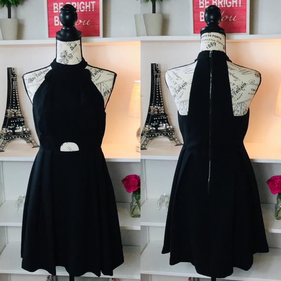 BCBGeneration Dresses & Skirts - BCBGeneration, BRAND NEW Dress, W/Belly Tease